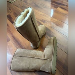 UGGS Women Classic Tall II Boot